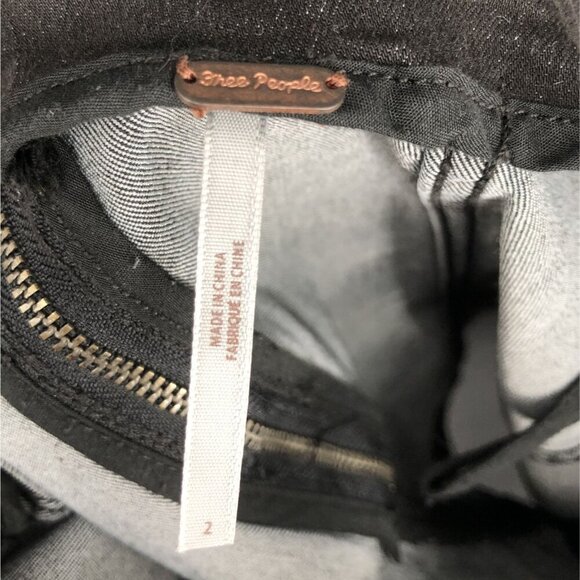 Free People Women's Modern Femme Denim Mini Skirt Size 2 Black Boho Goth - Picture 3 of 8